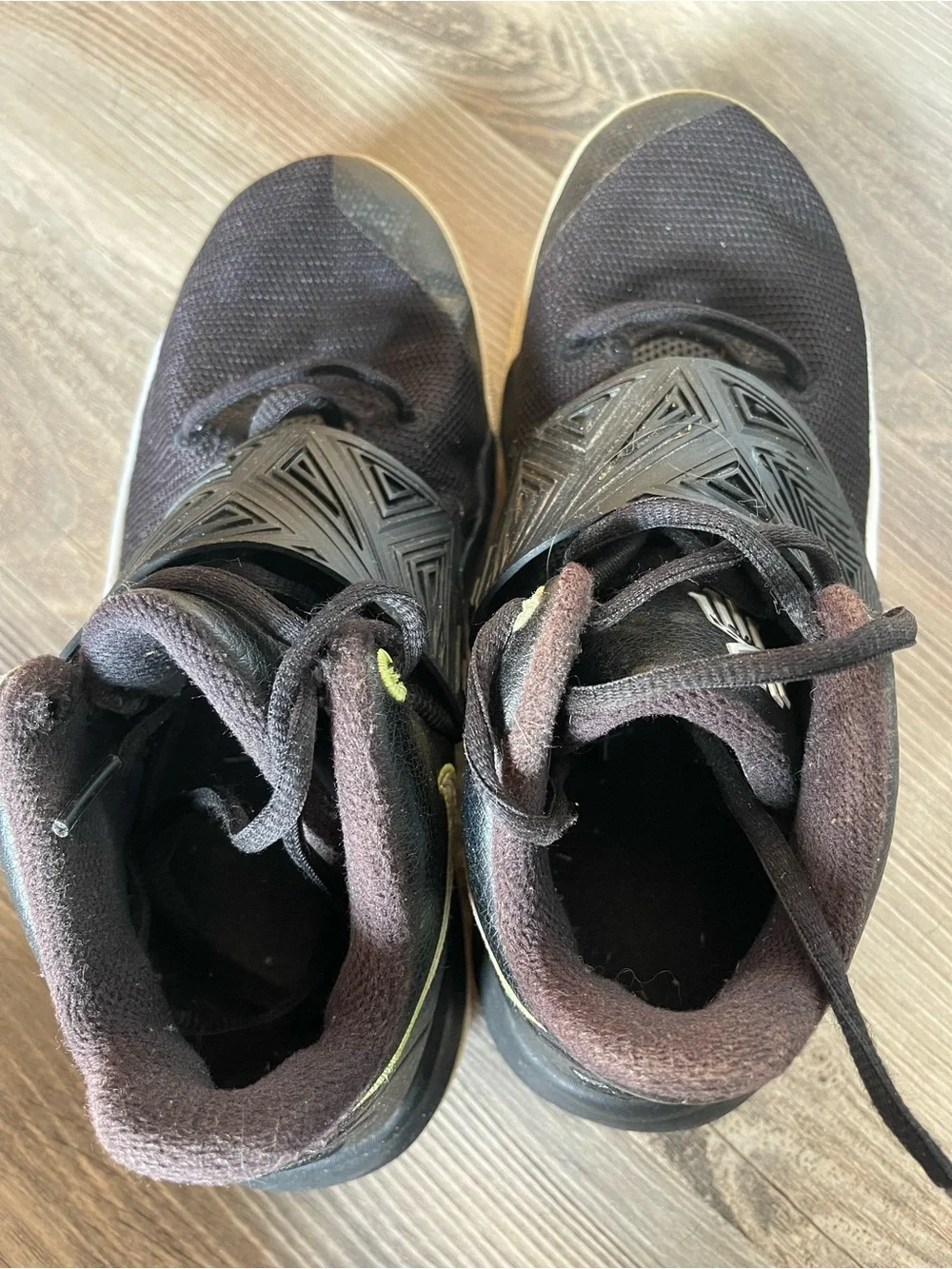 Nike youth athletic
